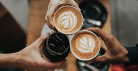 Estudo indica que beber café reduz risco de arritmias cardíacas